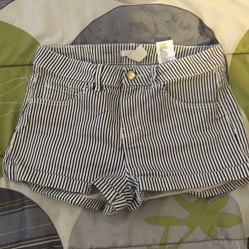 Cotton Black & White Stripe Shorts